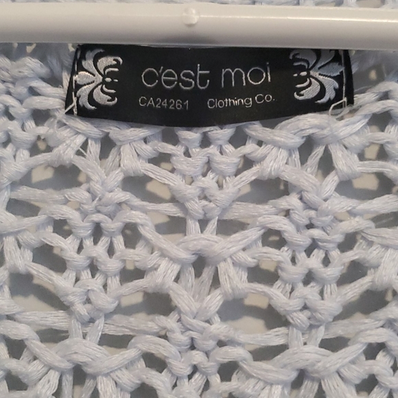 💫 2/$30 • Baby Blue Knit Sweater - Picture 2 of 3